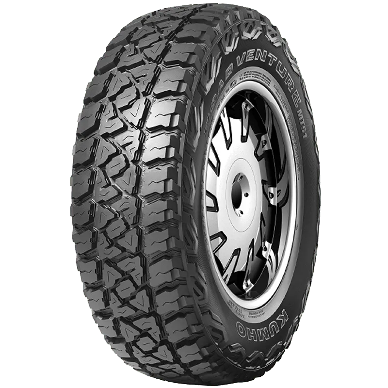 Lốp Kumho 235/75R15 Road Venture MT51