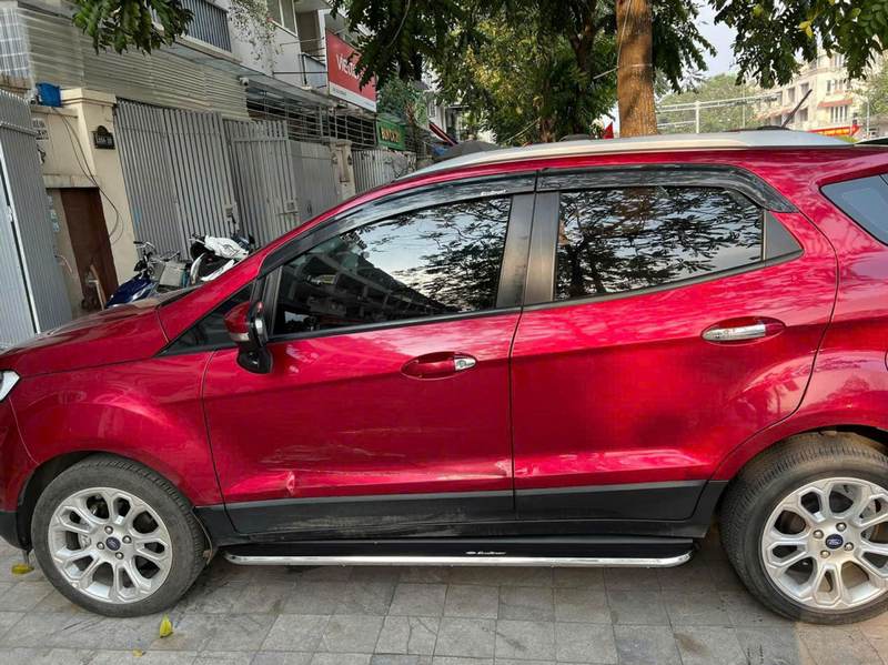 Bậc lên xuống Ford EcoSport là gì?