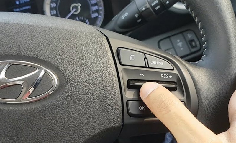 Ký hiệu liên quan đến các hệ thống hỗ trợ lái nâng cao (ADAS)