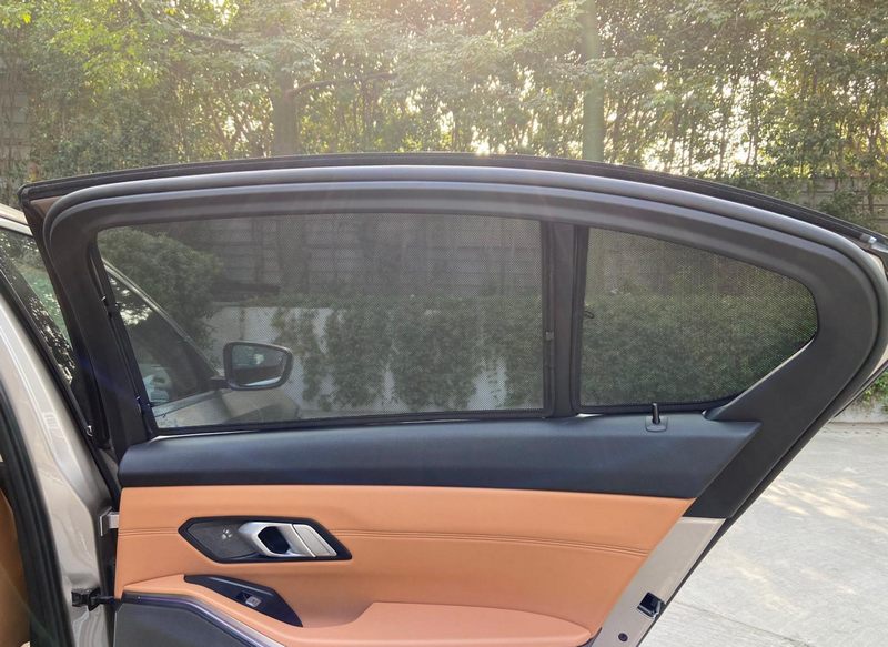 Cách lắp rèm hít kính đúng kỹ thuật