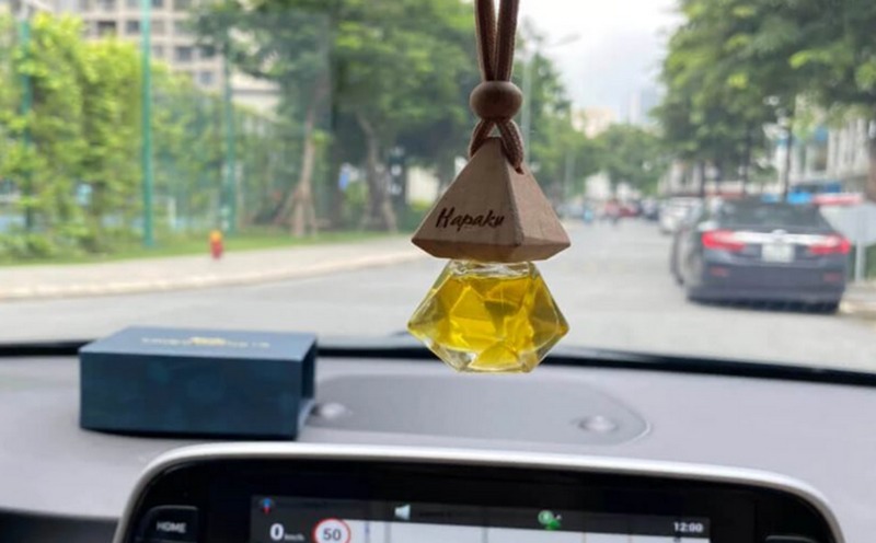 Hiểu đúng về vai trò của tinh dầu trong không gian xe