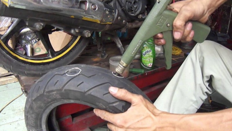 Lốp không săm là gì?