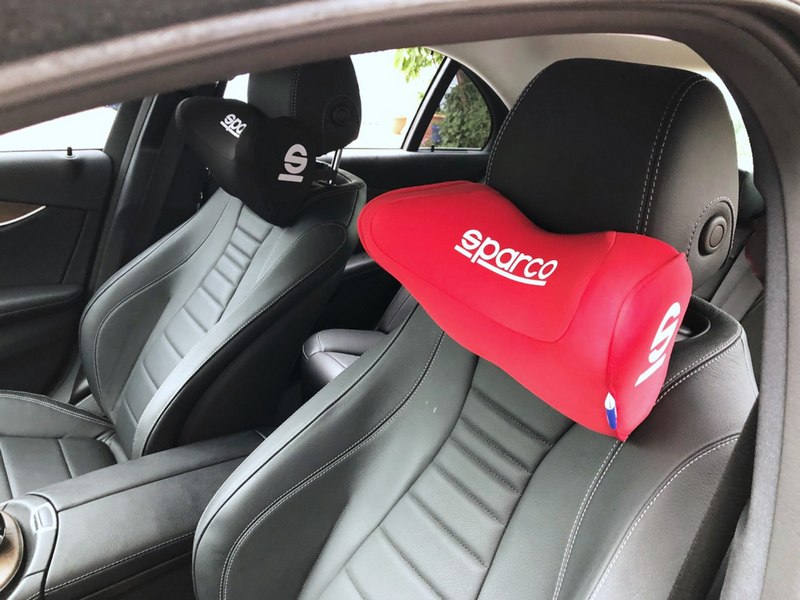 Vì sao nhiều người bị mỏi cổ khi lái xe?