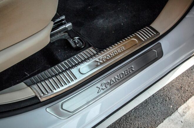 Có nên lấy gói phụ kiện khi mua xe hơi? Góc nhìn thực tế