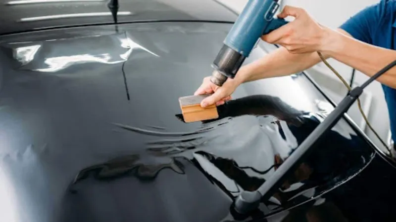 Quy trình dán phim cách nhiệt tại 1Auto.vn đảm bảo chuyên nghiệp