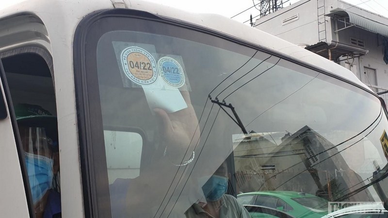 Vị trí dán thẻ ePass đúng chuẩn nằm ở đâu?