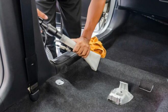 Dọn nội thất ô tô giá bao nhiêu? Cập nhật mức giá dịch vụ