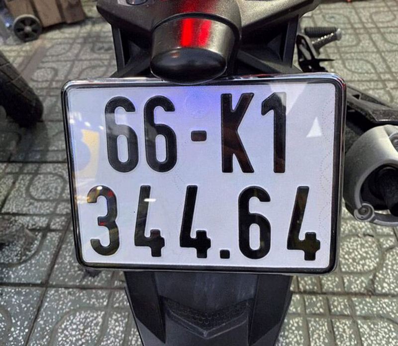 Ép lại biển số xe máy là gì?