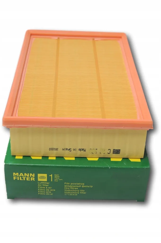 Lọc gió động cơ Mann C 3284/2