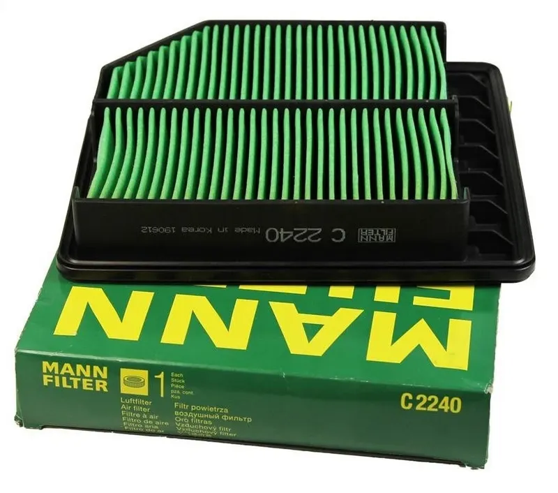 Lọc gió động cơ Mann C 2240