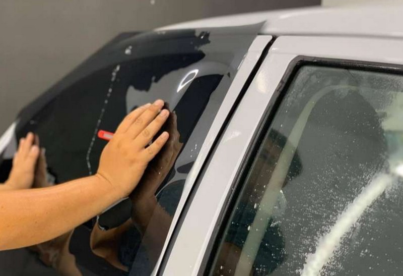 Tổng quan về kỹ thuật dán phim cách nhiệt ô tô