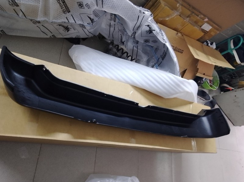 Các loại cản sau xe ô tô phổ biến hiện nay