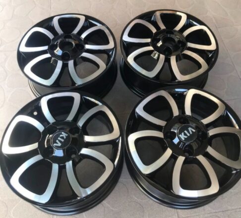 Lazang i10 hiện nay giá bao nhiêu? Chi tiết cho từng dòng