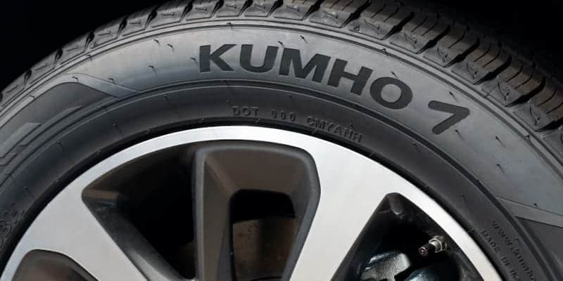 Giá thành lốp Kumho luôn phải chăng với nhiều ưu đãi