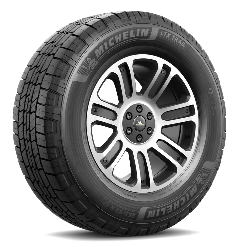 Lốp Michelin 235/70R16 LTX Trail