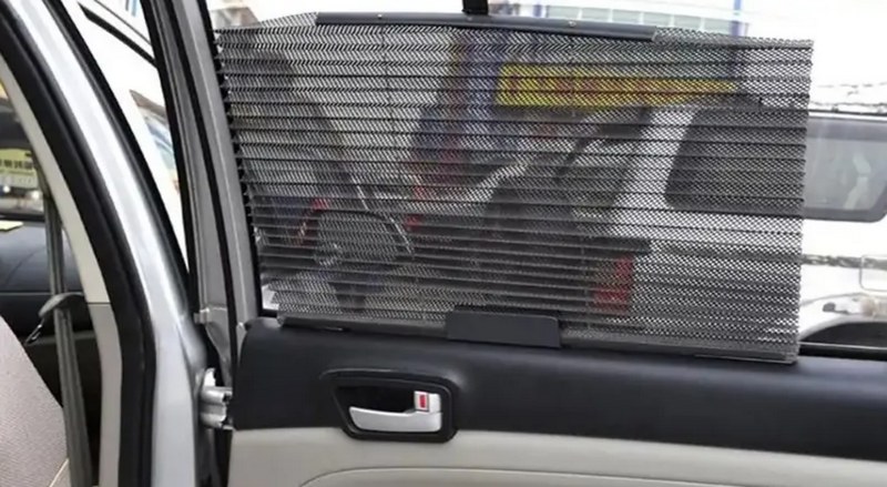 Rèm che nắng tự cuốn