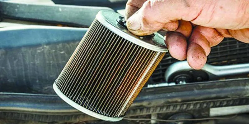 Lọc xăng ô tô quan trọng trong việc loại bỏ tạp chất