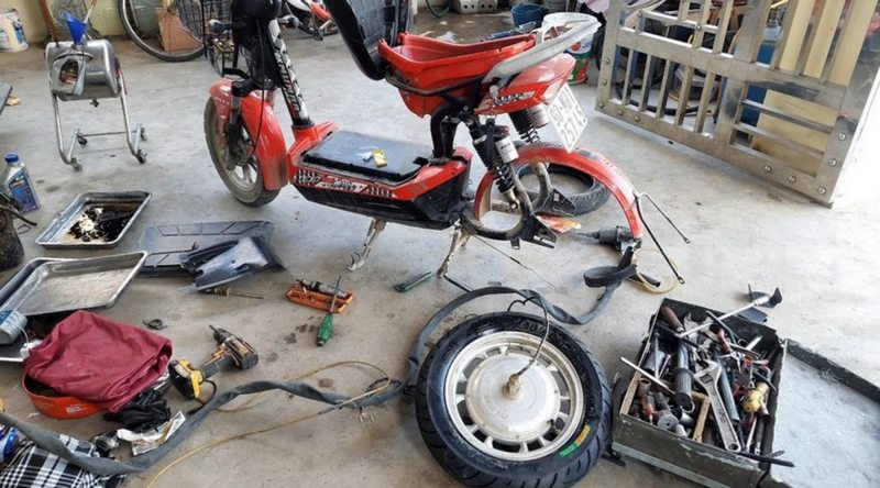 Mức giá vá lốp xe đạp điện hiện nay
